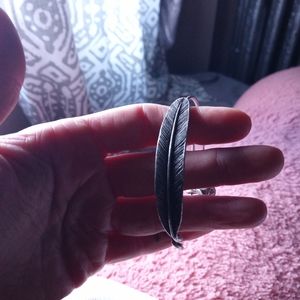 Feather cuff Alex and Ani